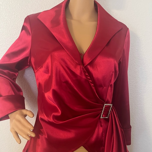 JBS vibrant red with side sash sz  medium long sleeve - Picture 1 of 7